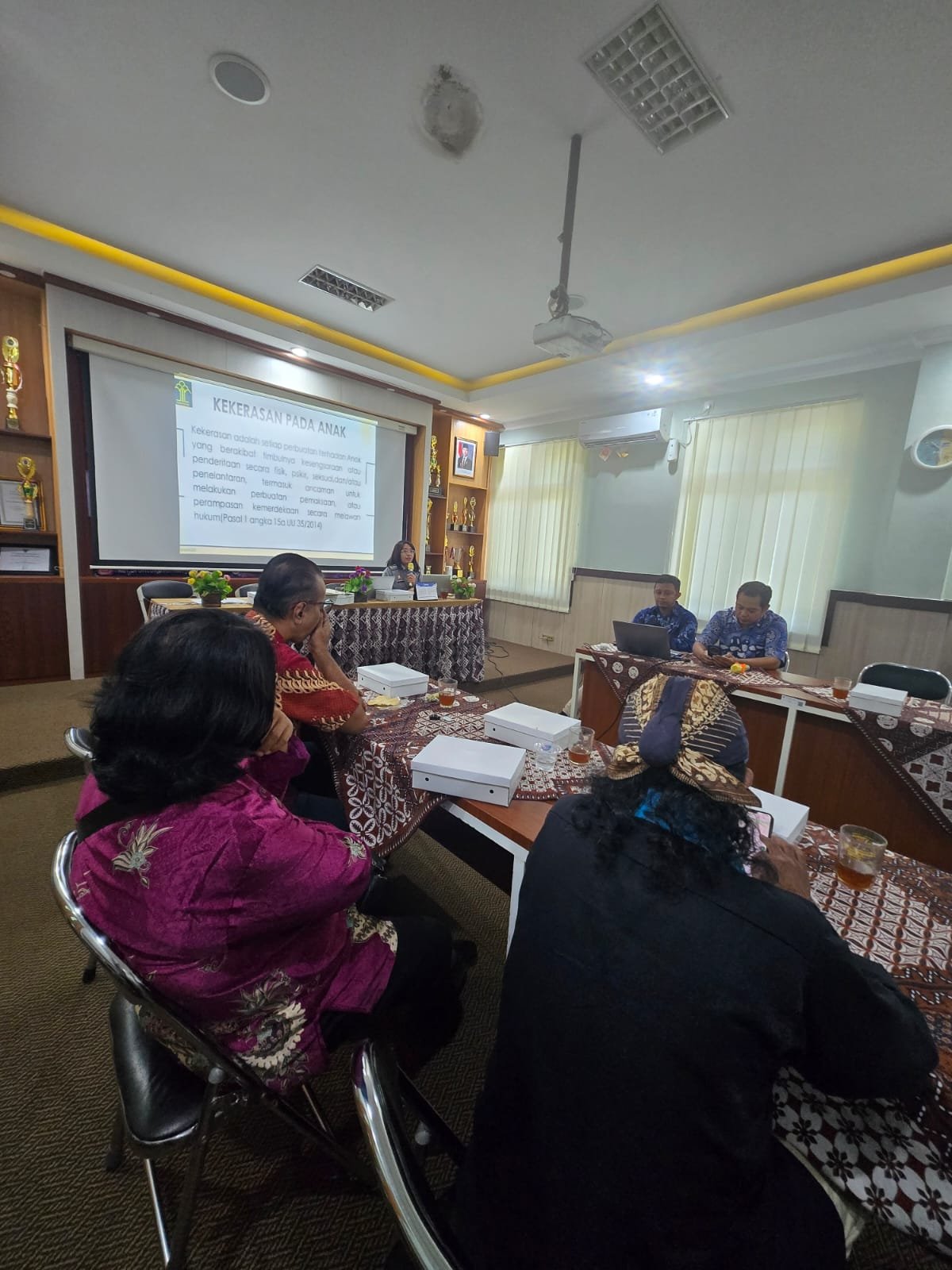 Penyuluhan Hukum di Kelurahan Brontokusuman