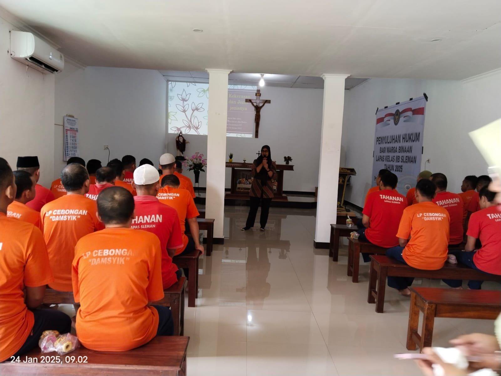 Penyuluhan Hukum di Lembaga Pemasyarakatan Kelas IIB Sleman tentang Tindak Pidana Kekerasan dan Perbuatan Main Hakim Sendiri