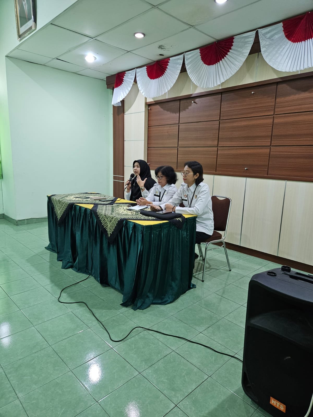 Penyuluhan Hukum di Kelurahan Muja Muju