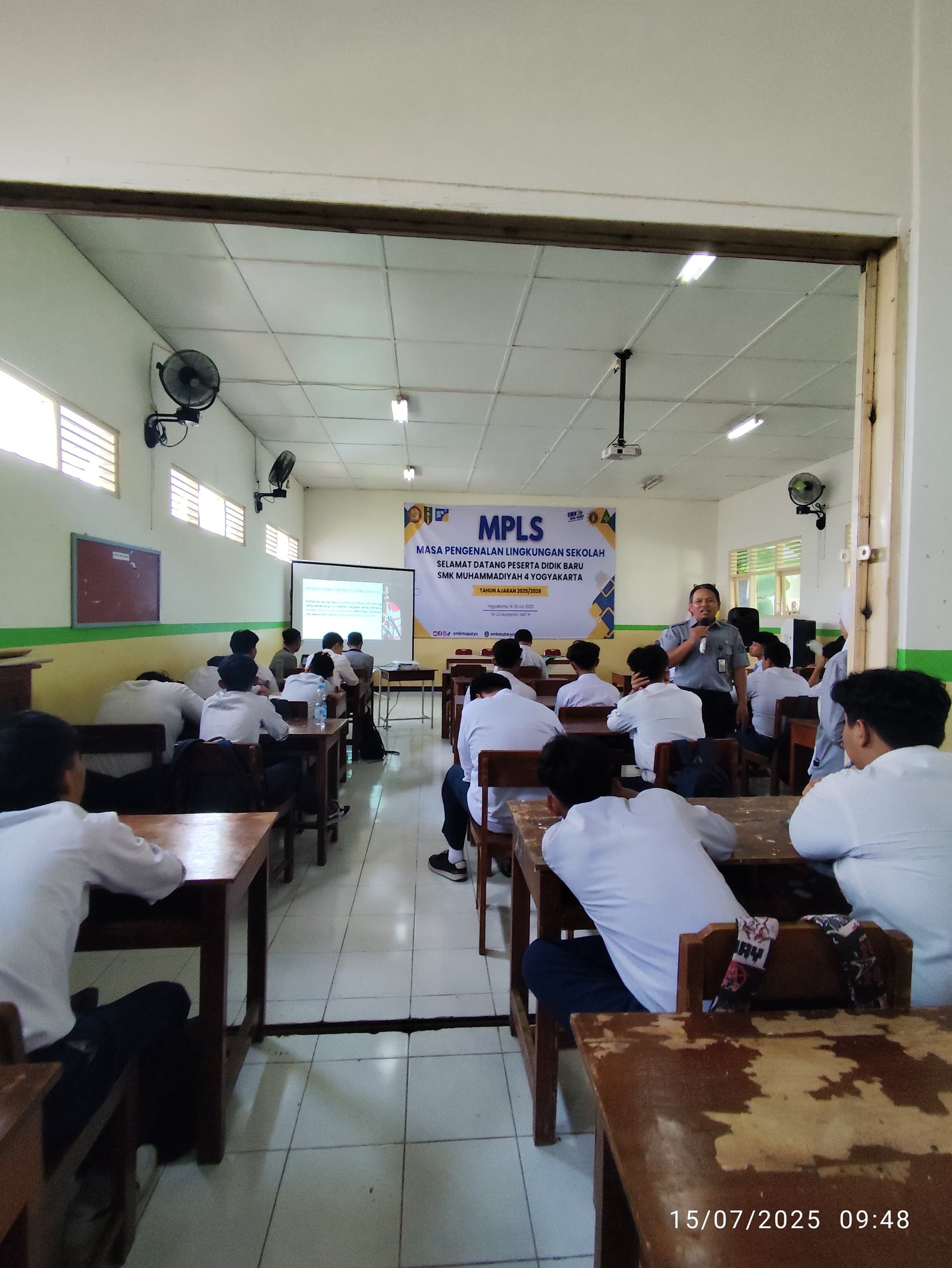 Penyuluhan Hukum di SMK Muhammadiyah 4 Yogyakarta