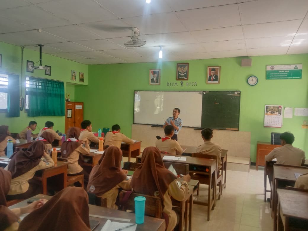 Penyuluhan Hukum di SMA N 1 Banguntapan MPLS Kela XII MIPA 3