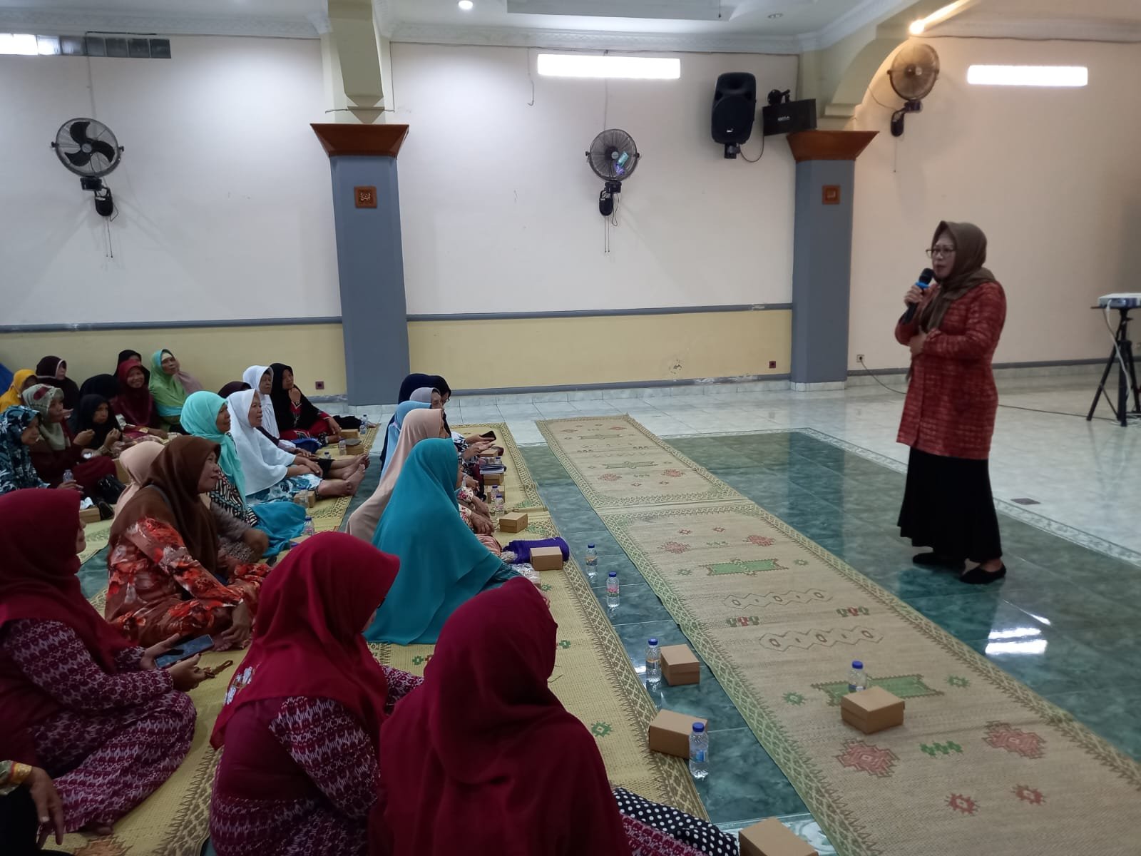 Penyuluhan Hukum di Masjib Baiturrahman, Purbayan Cabang Asyiah Kotagede